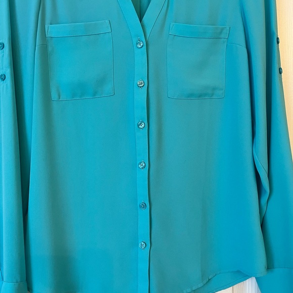 Express gorgeous blue long sleeve portofino shirt. Size XS - Picture 3 of 6